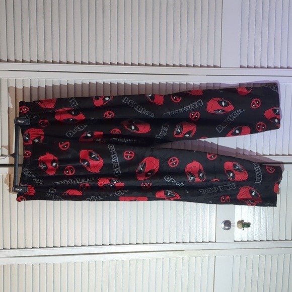 Plush Marvel Deadpool Pajama Pants - Picture 5 of 5